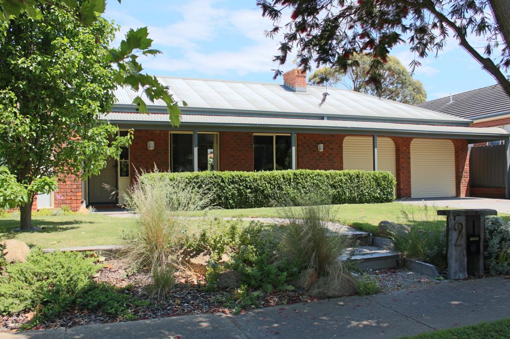 2 Lindholme Ct, Highton, VIC 3216