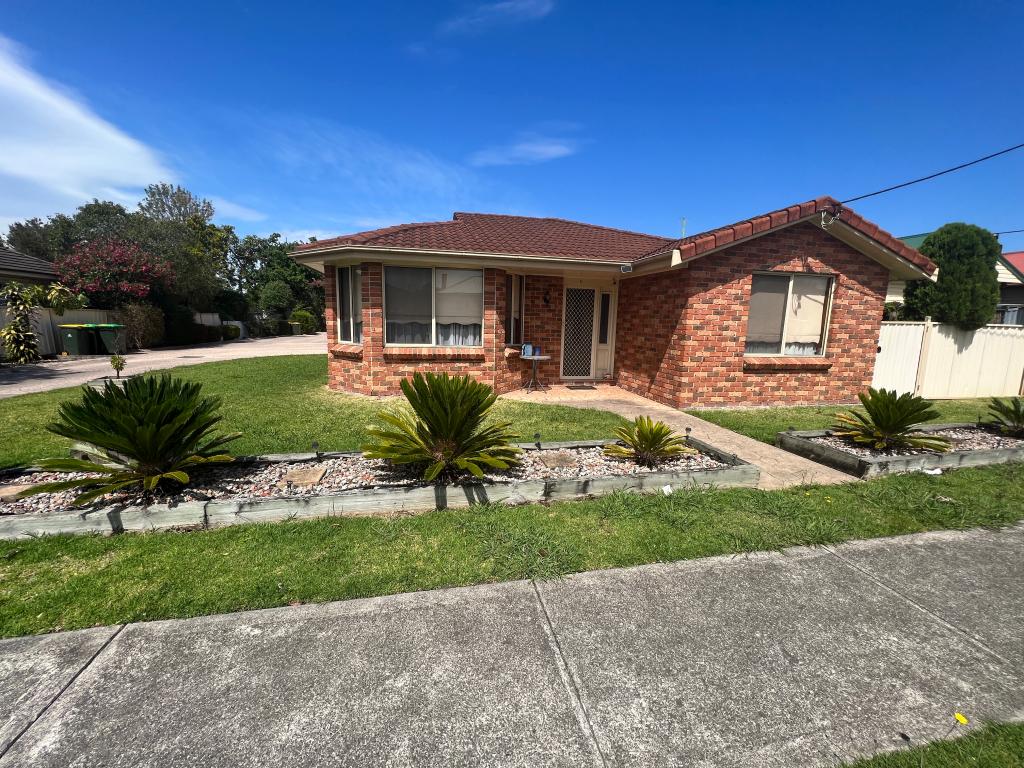 1/11-13 Baan Baan St, Dapto, NSW 2530
