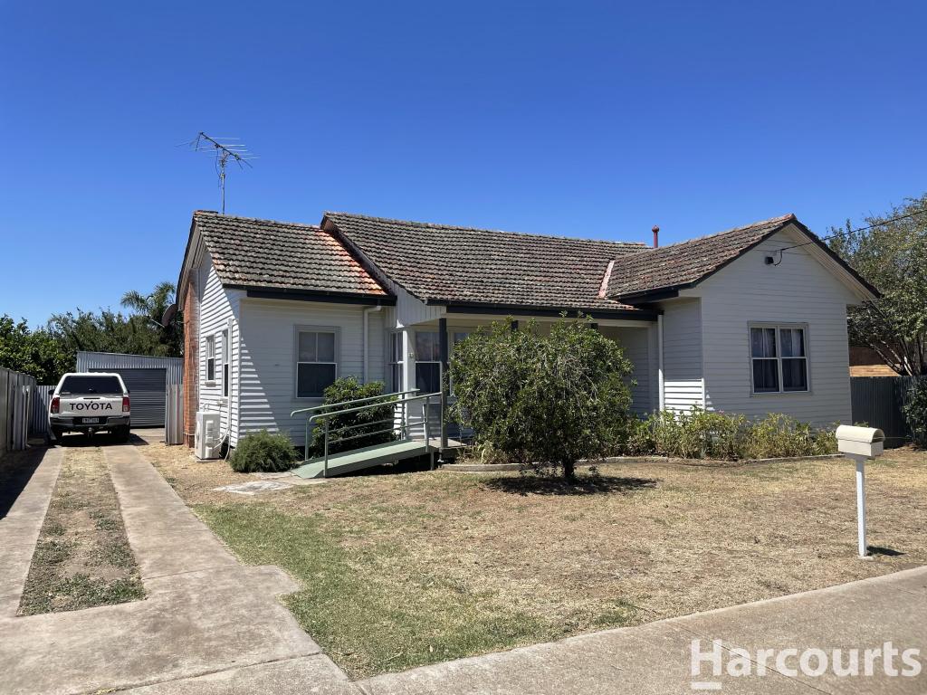 39 Gardenia St, Horsham, VIC 3400