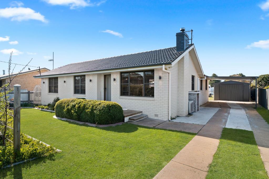 19 Brooklands St, Crookwell, NSW 2583