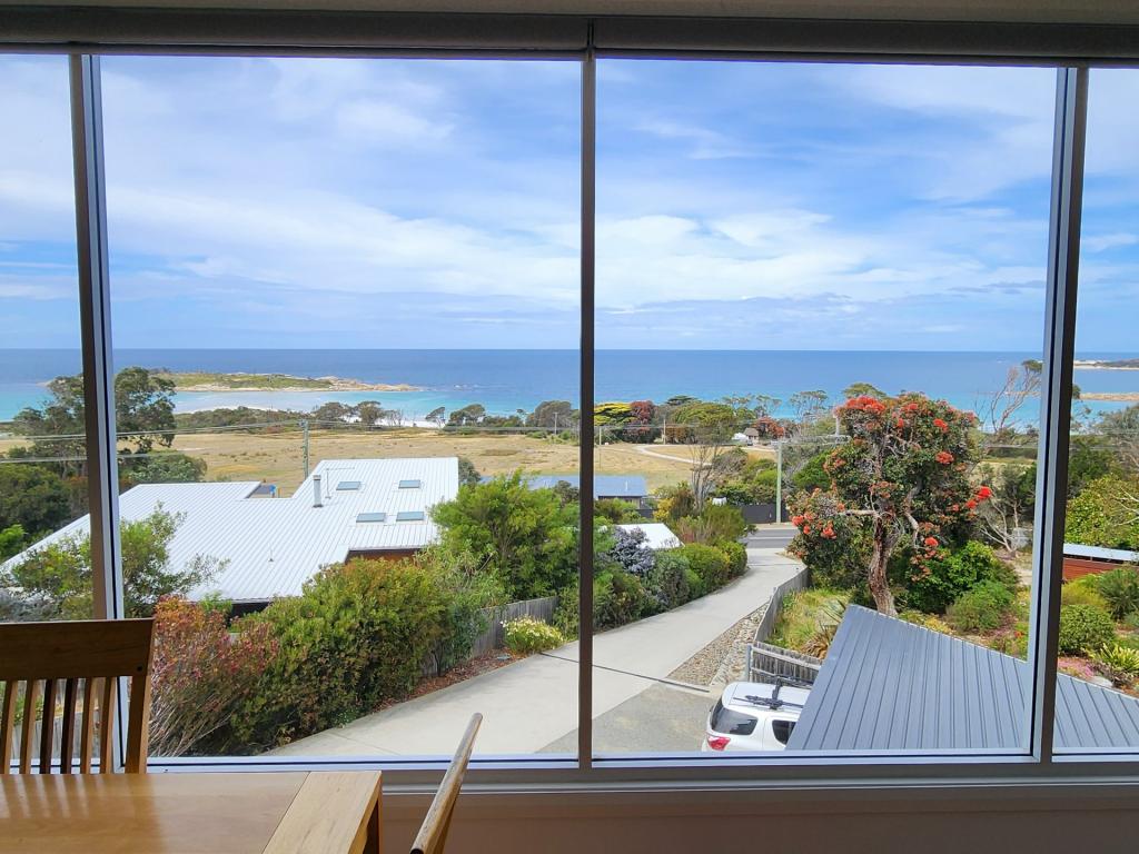 152 Tasman Hwy, Bicheno, TAS 7215