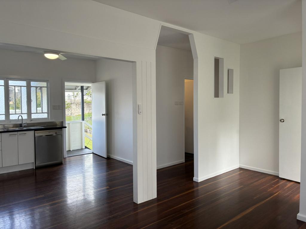 26 Verney St, Kings Beach, QLD 4551