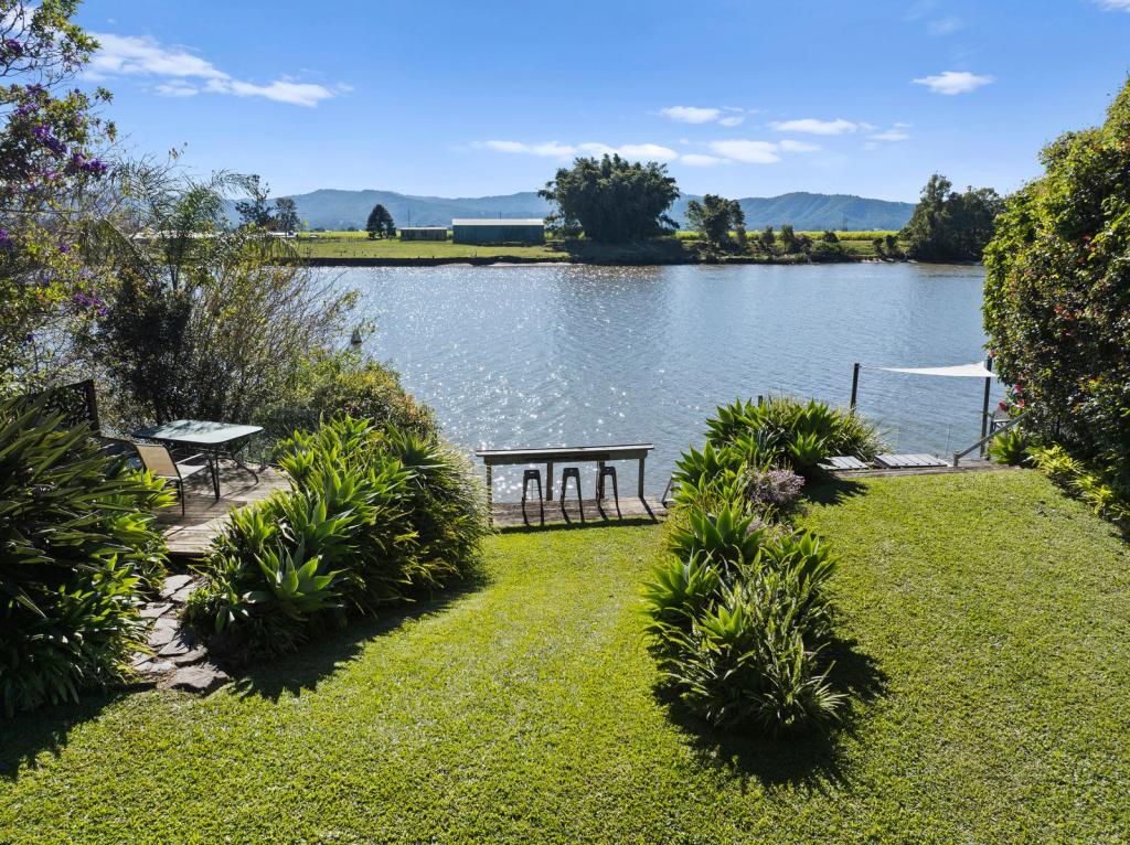 129 Tweed Valley Way, South Murwillumbah, NSW 2484