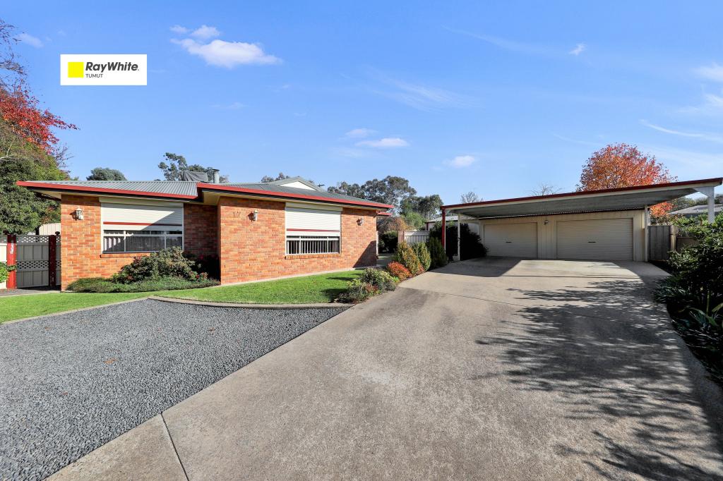 17 Martin Pl, Tumut, NSW 2720