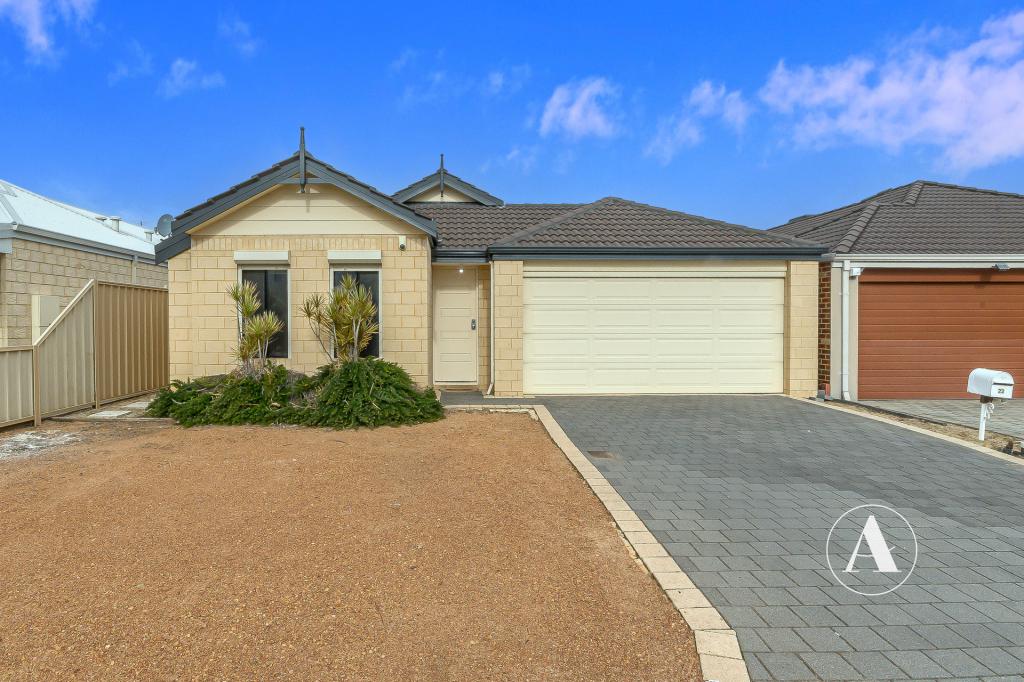 22 Fairlie Rd, Canning Vale, WA 6155