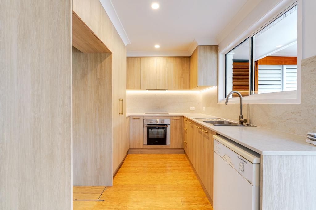 3/7 Peewee Pl, Burleigh Waters, QLD 4220