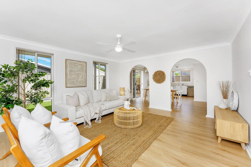 2/11 Davis St, Booker Bay, NSW 2257