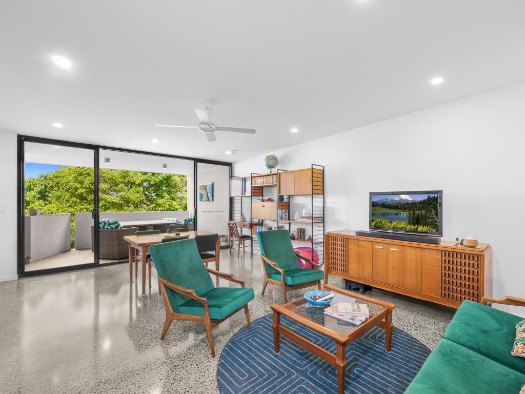 202/27 Ekibin Rd, Annerley, QLD 4103