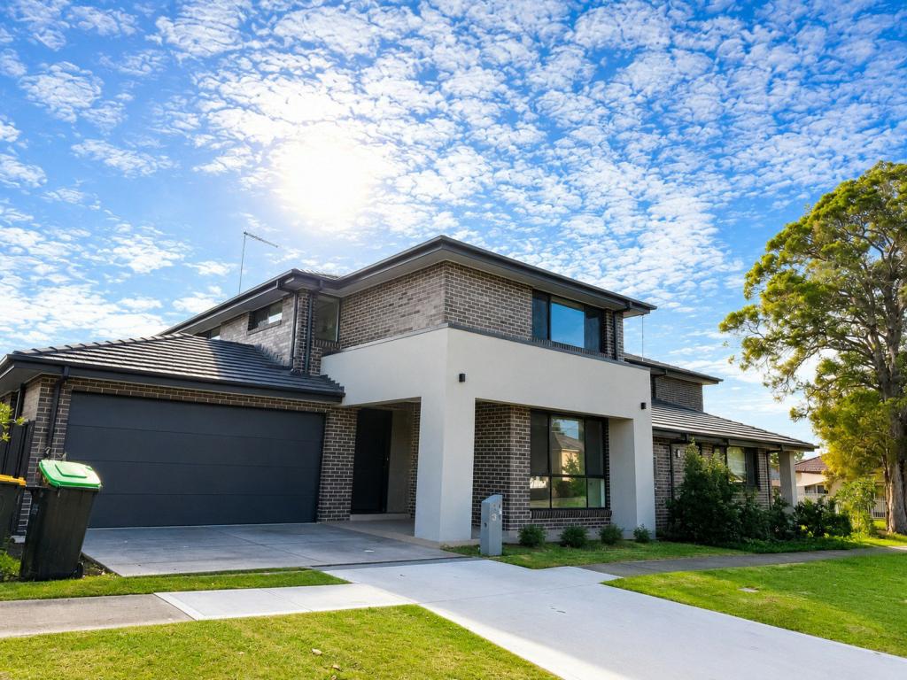 13 Sussex St, Cabramatta, NSW 2166