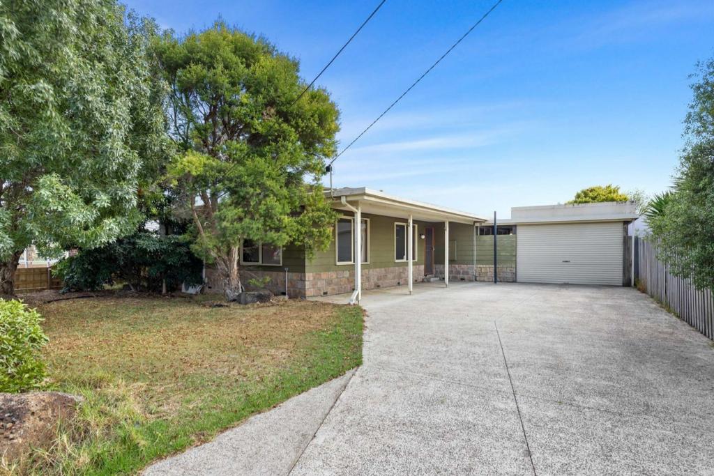 73 Derrimut Rd, Werribee, VIC 3030