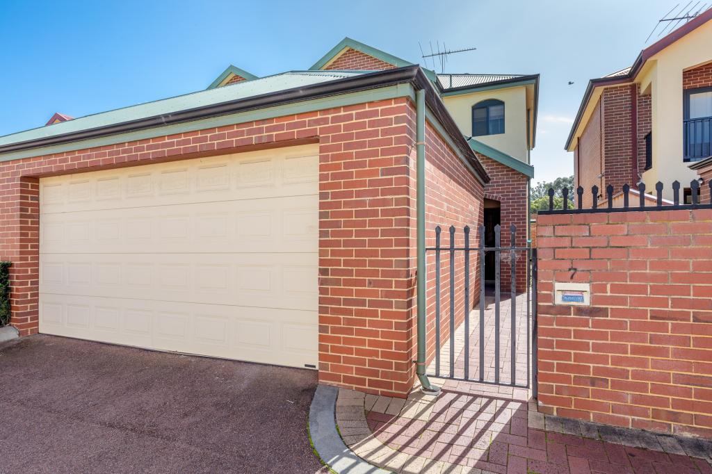 7/148 Forrest St, Fremantle, WA 6160