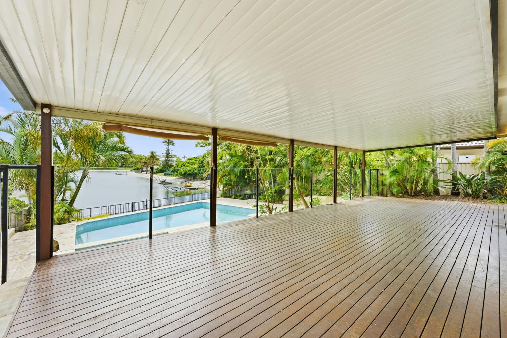 6 Helm Ct, Mermaid Waters, QLD 4218
