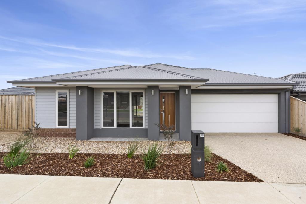 38 Valrose Rd, Charlemont, VIC 3217