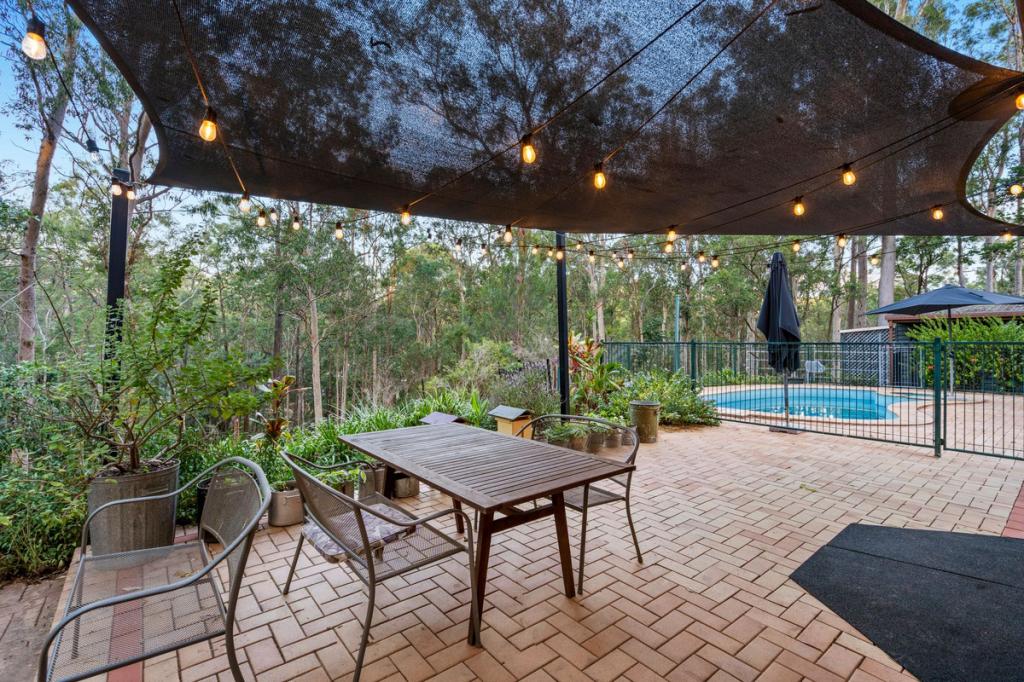 10 Thomas Ct, Cashmere, QLD 4500