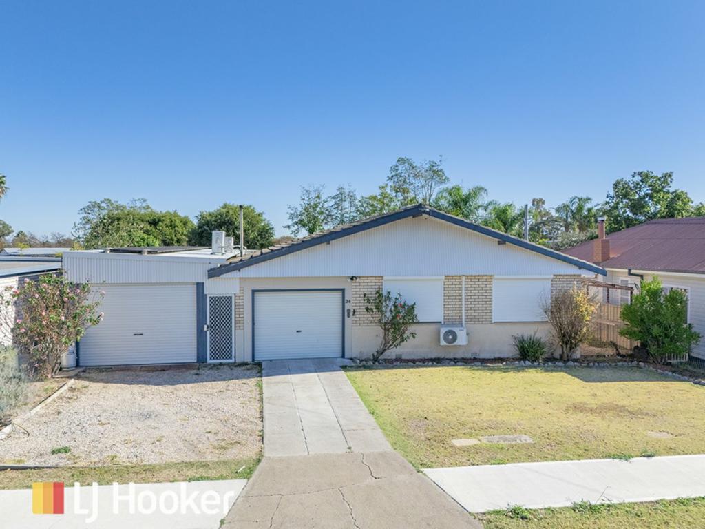34 GARDEN ST, SOUTH TAMWORTH, NSW 2340