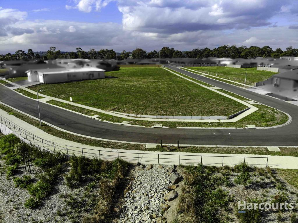 18 Manna Dr, Newborough, VIC 3825
