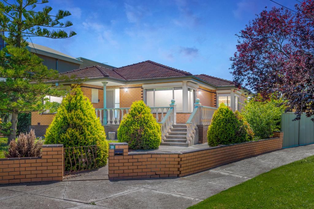 38 Rosemary Dr, Lalor, VIC 3075