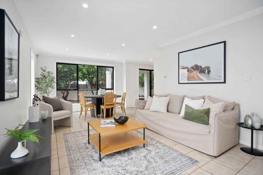 1/50 Greenacre Rd, West Wollongong, NSW 2500