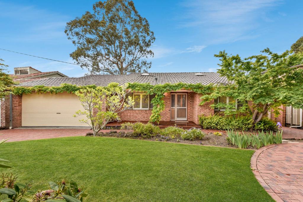 23 DARLINGTON AVE, WHEELERS HILL, VIC 3150