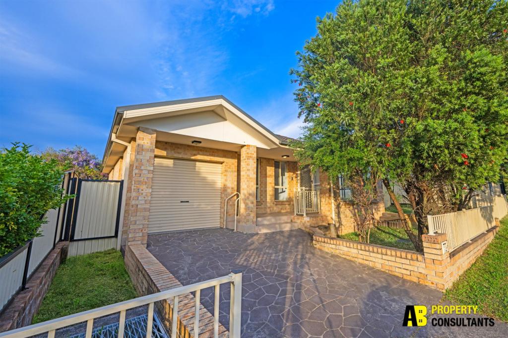 34b Magowar Rd, Girraween, NSW 2145