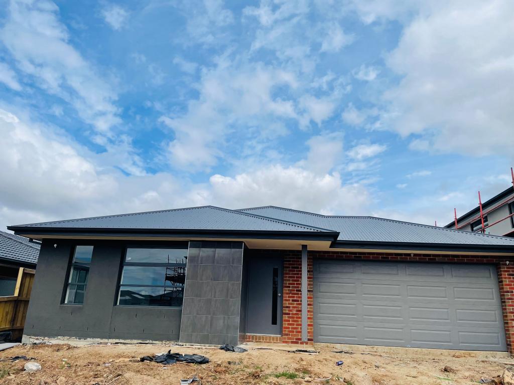 15 Hereford Ave, Truganina, VIC 3029