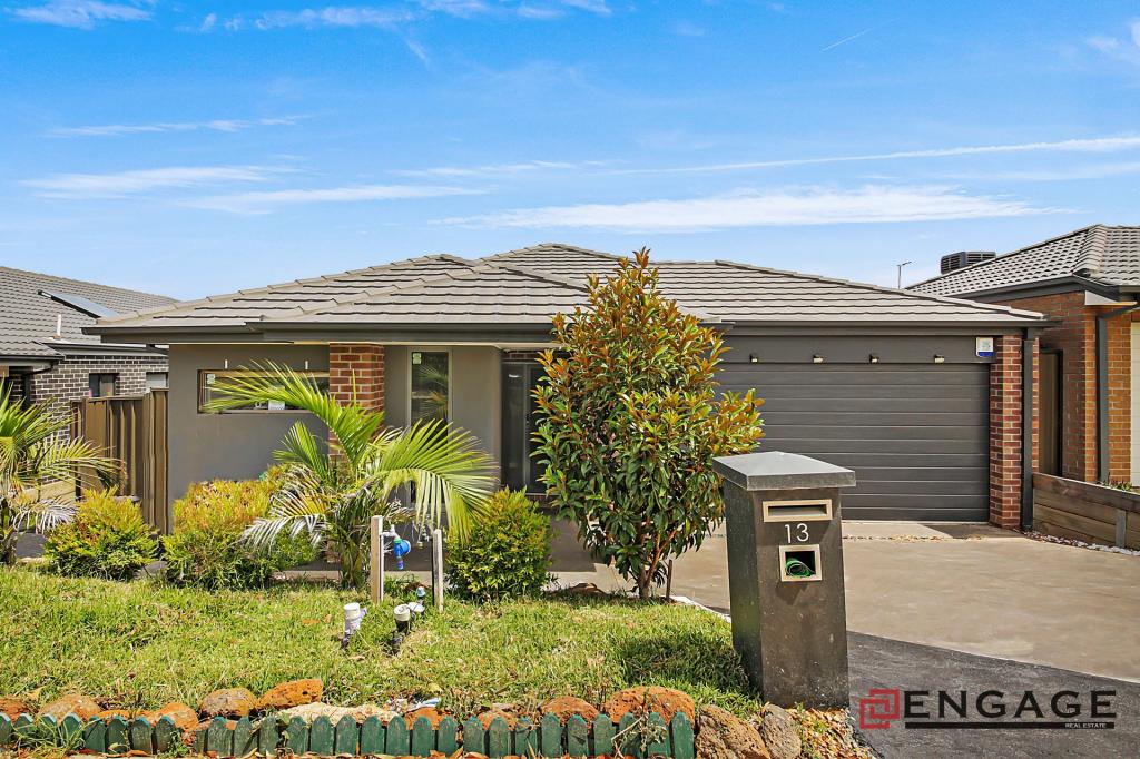 13 Duloe Rise, Cobblebank, VIC 3338