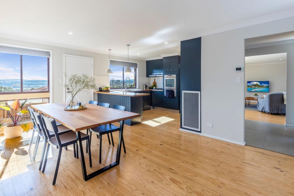 8 Parson Cl, West Bathurst, NSW 2795