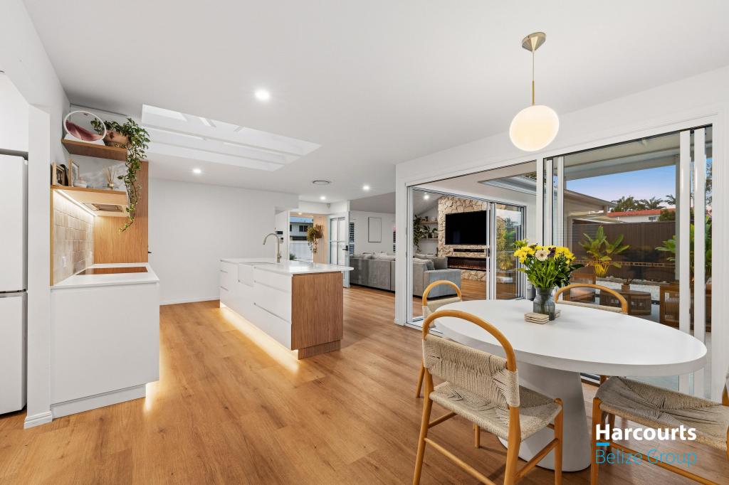 32 KAREN ST, JACOBS WELL, QLD 4208