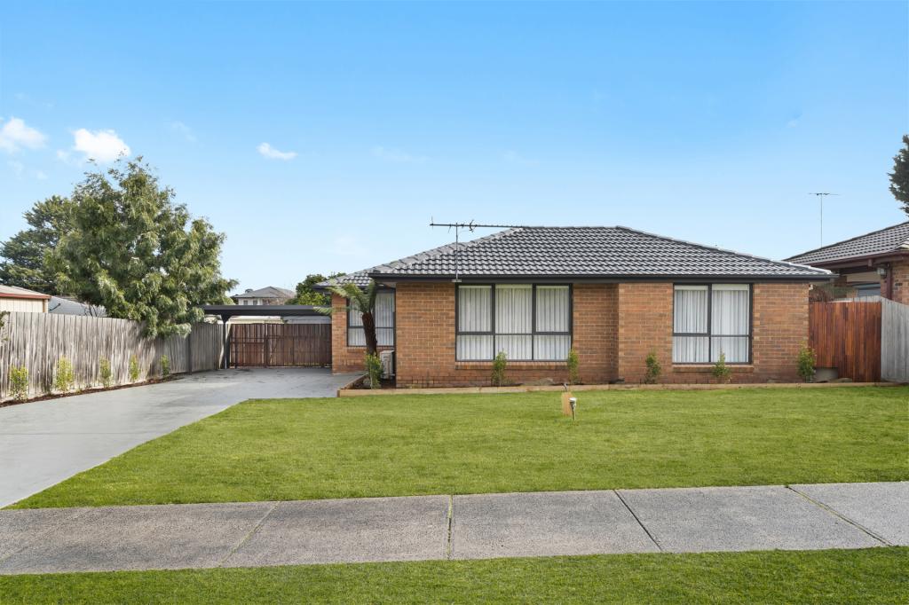 1 PARKLEA CL, NARRE WARREN, VIC 3805