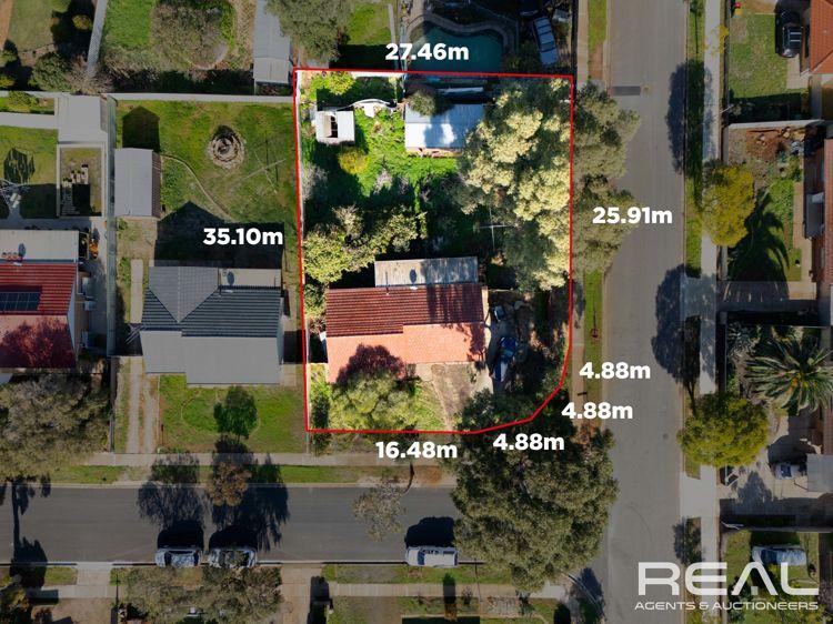 2 Turnworth St, Elizabeth Downs, SA 5113