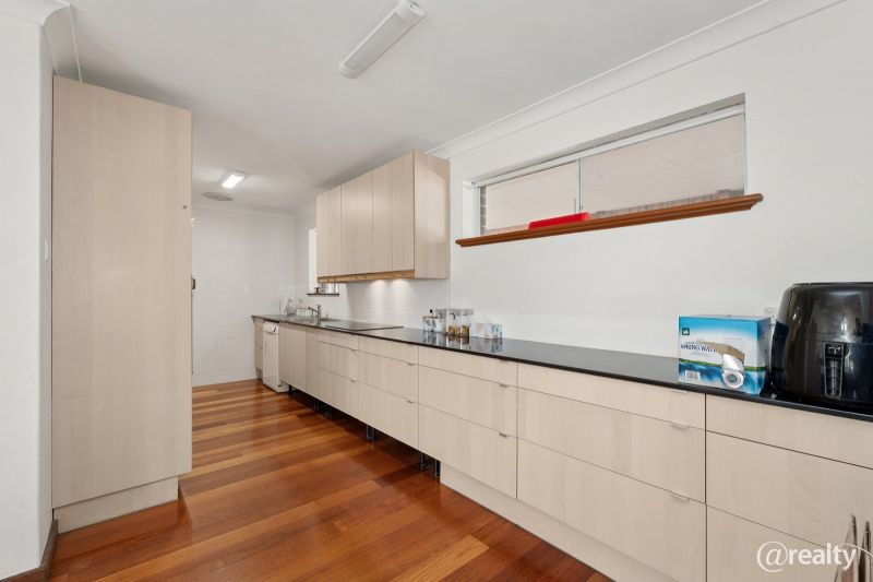 20b Robertson St, Hazelmere, WA 6055