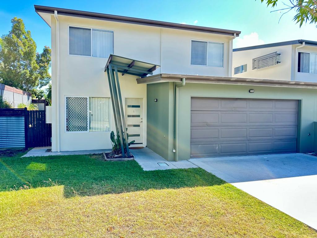 4/19 Gumtree Cres, Upper Coomera, QLD 4209
