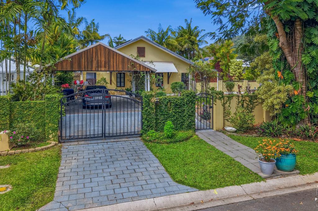 4 Miara Cl, Kewarra Beach, QLD 4879
