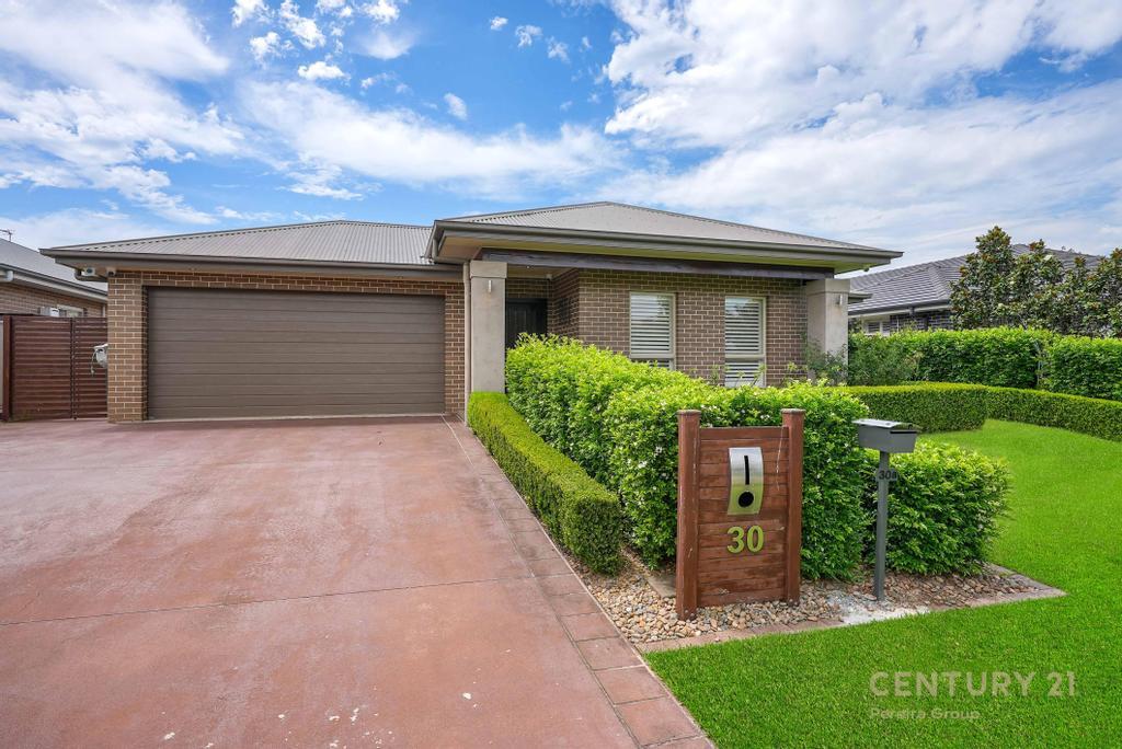 30 Lonigan Pde, Harrington Park, NSW 2567