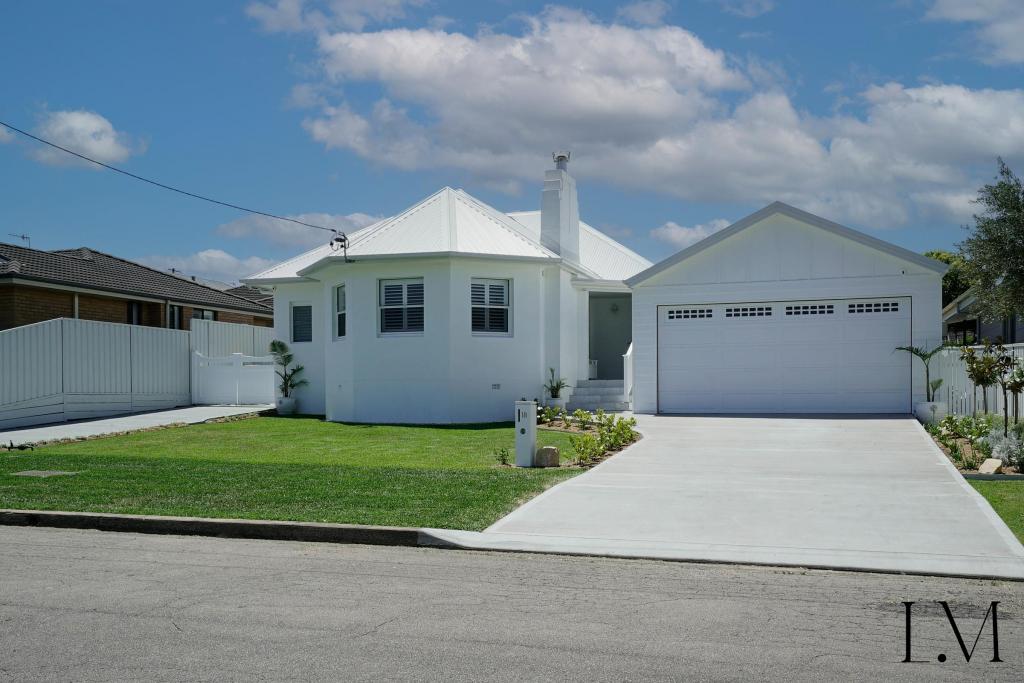 18 HENLEY ST, NEW LAMBTON, NSW 2305