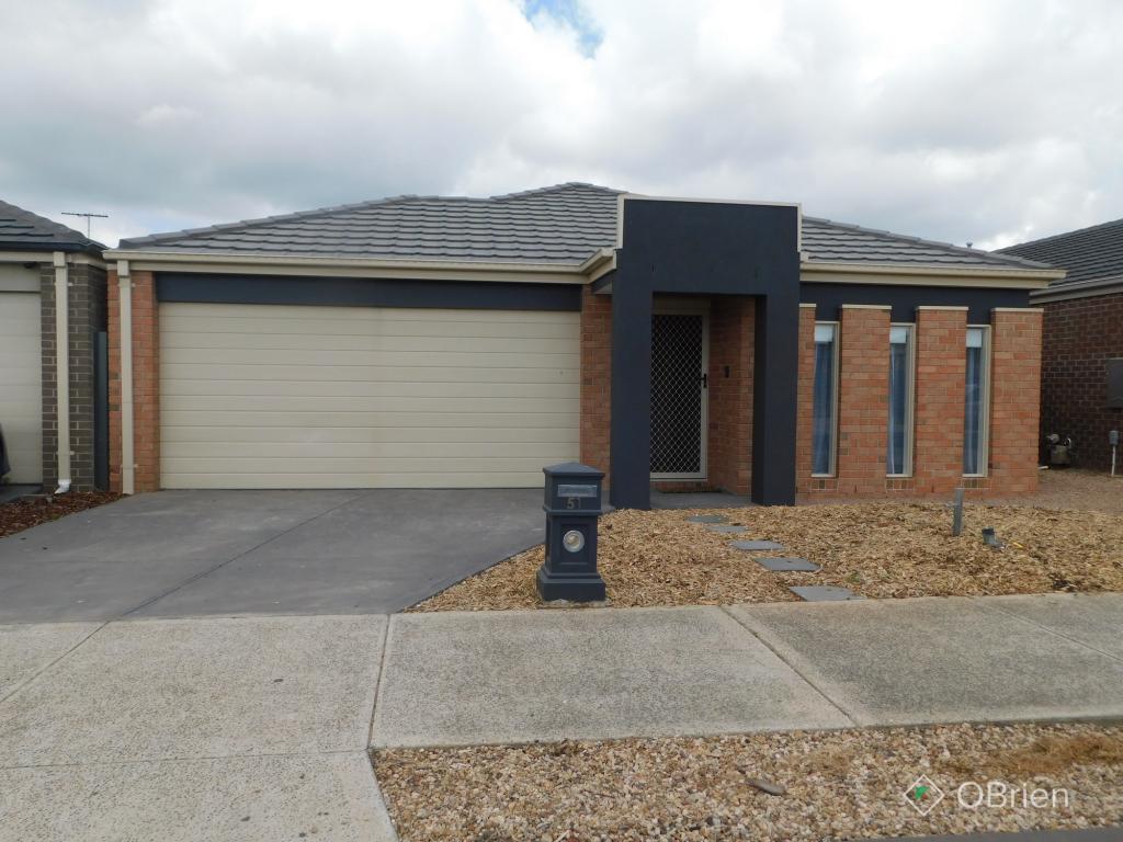 51 FEDERAL DR, WYNDHAM VALE, VIC 3024