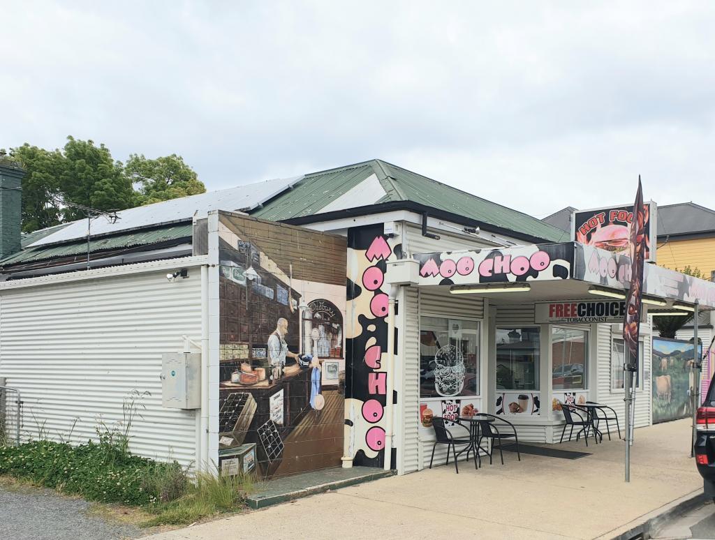 76 Main St, Sheffield, TAS 7306