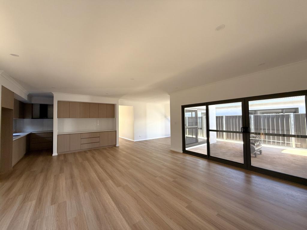 19 Langwell Lane, Baynton, WA 6714