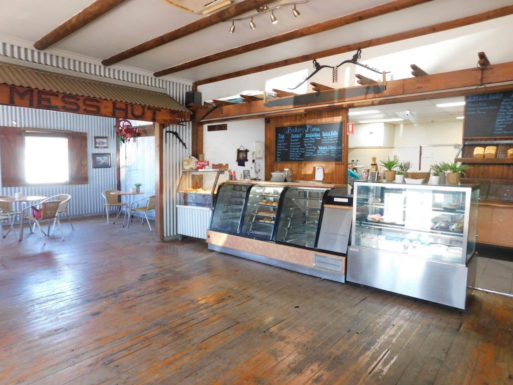 38 Day St, Tara, QLD 4421