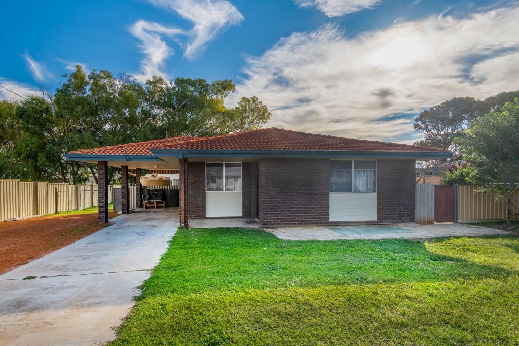 11 Scott Rd, Dongara, WA 6525