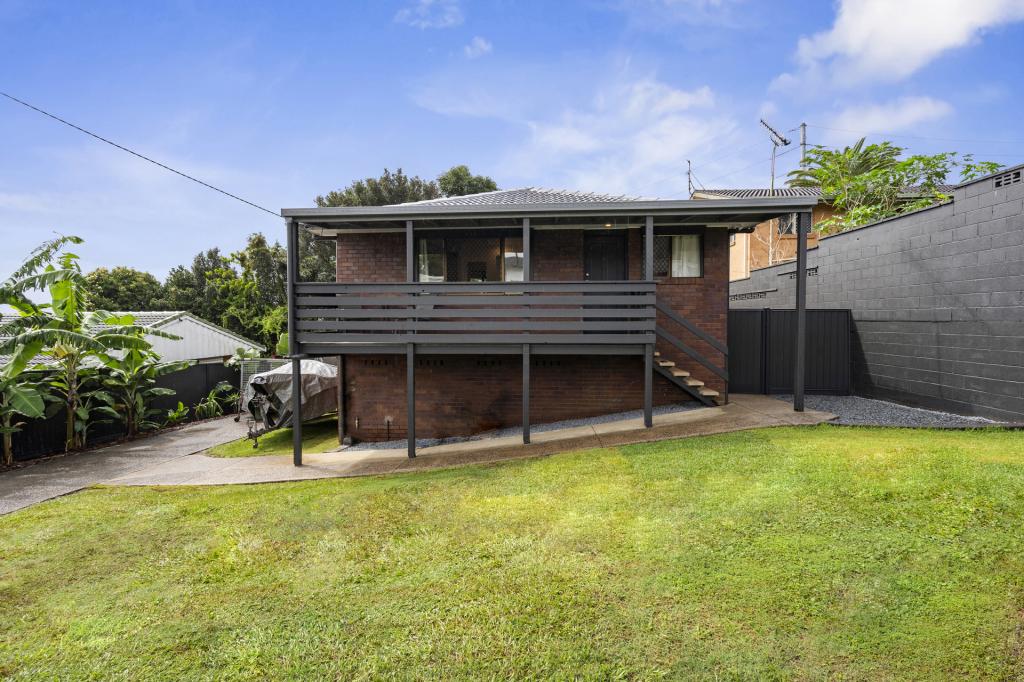 28 Pioneer Pde, Banora Point, NSW 2486