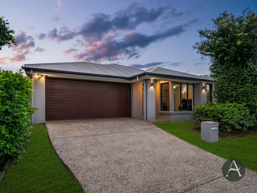 47 LONGSTAFF CRES, PIMPAMA, QLD 4209