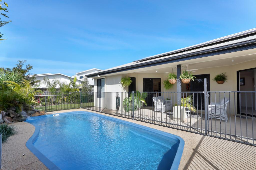 27 Victor Ave, Glenella, QLD 4740