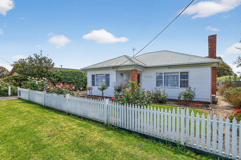 36 Swanston St, Terang, VIC 3264