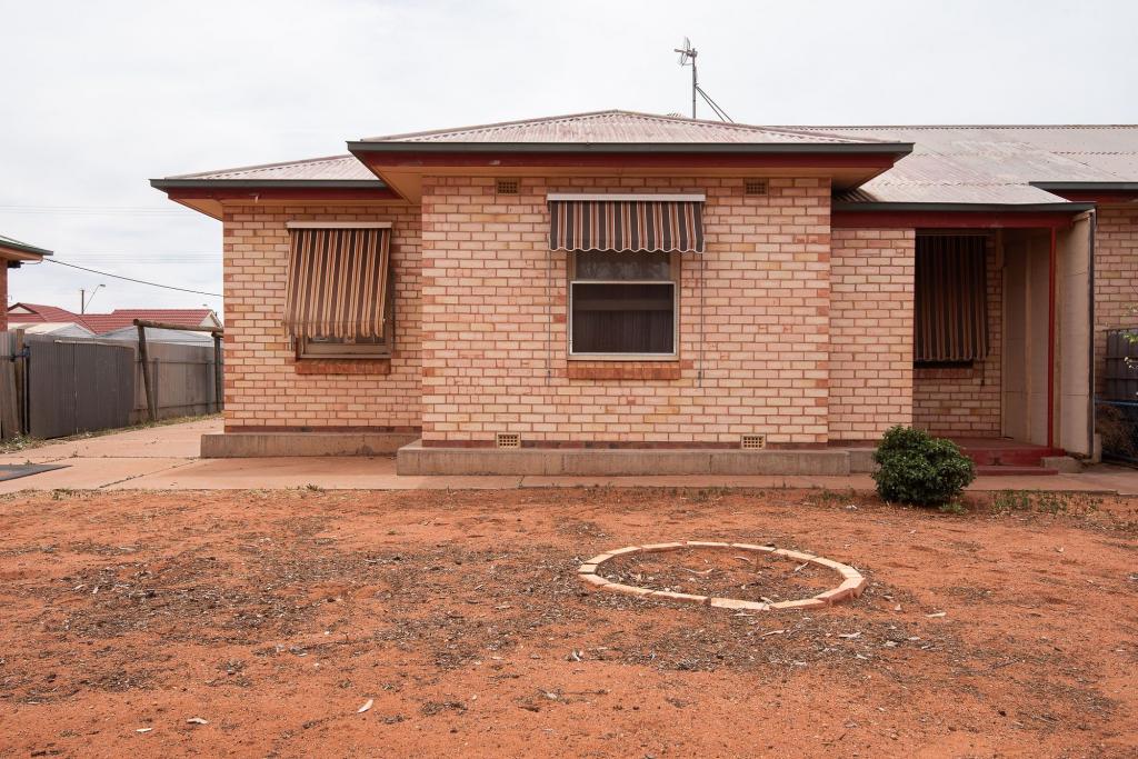 10 Brook St, Whyalla Stuart, SA 5608