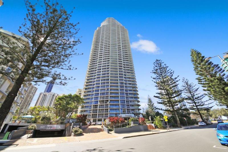 17e/5 Clifford St, Surfers Paradise, QLD 4217