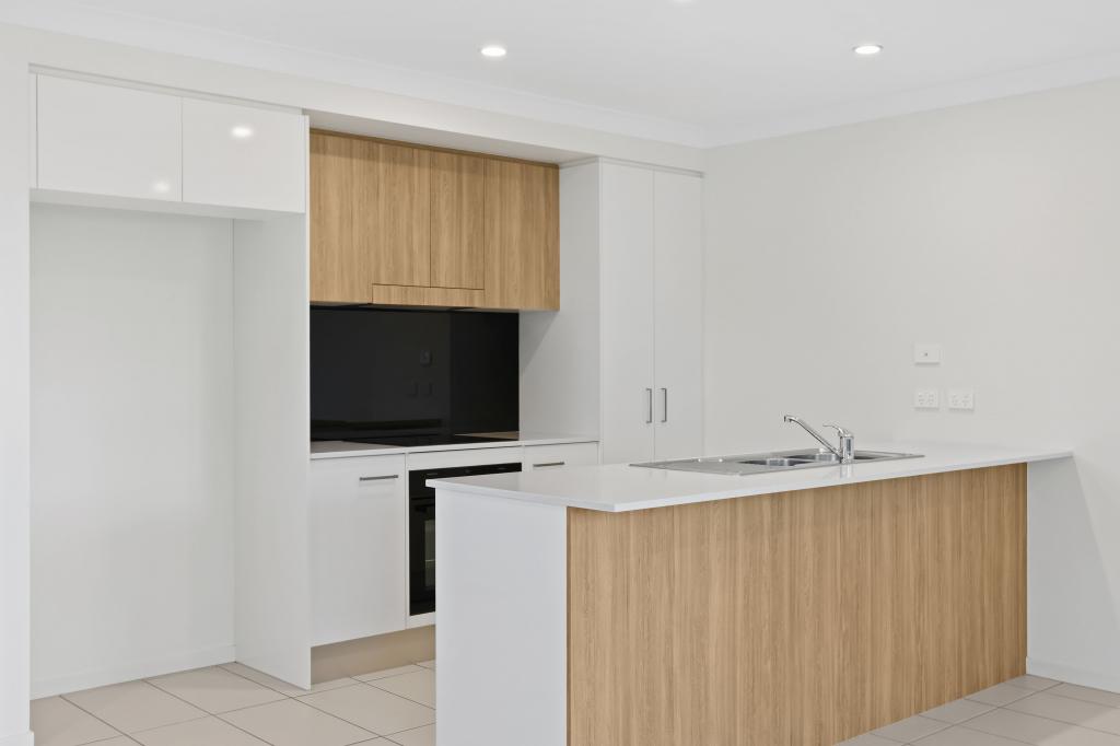22/1 Isla St, Pimpama, QLD 4209
