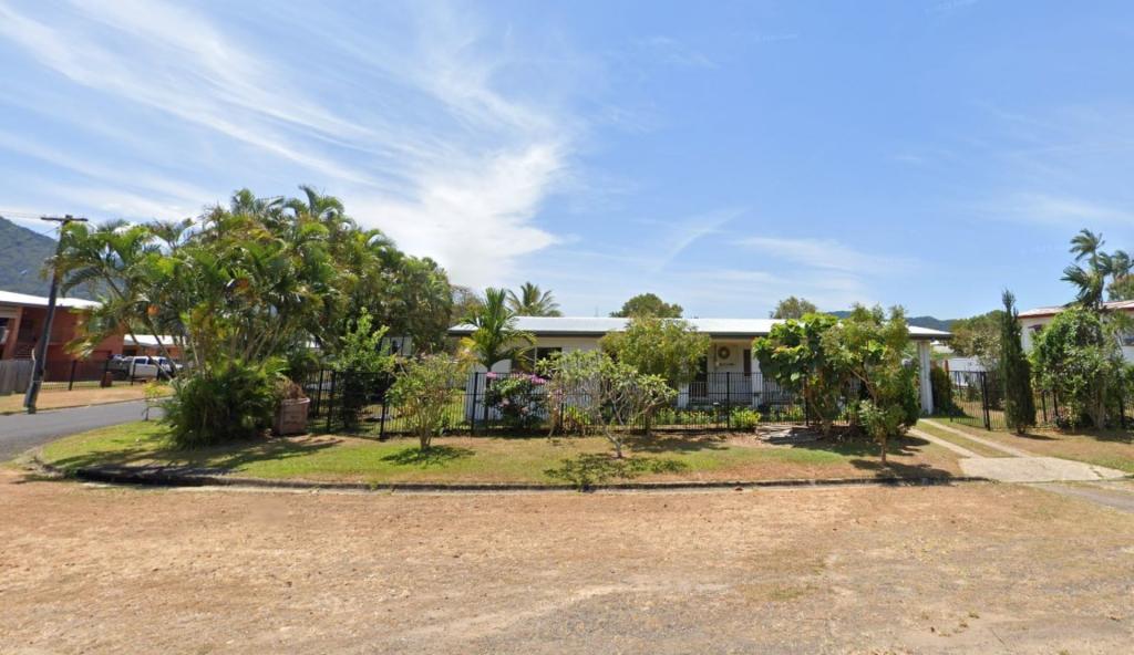 1 Jackson Cl, Westcourt, QLD 4870