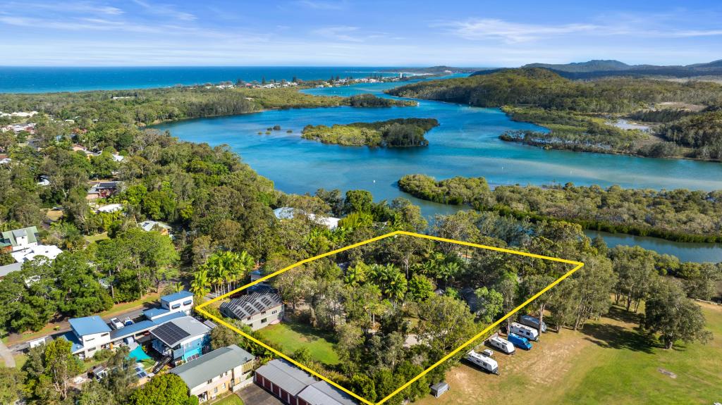 365 North St, Wooli, NSW 2462