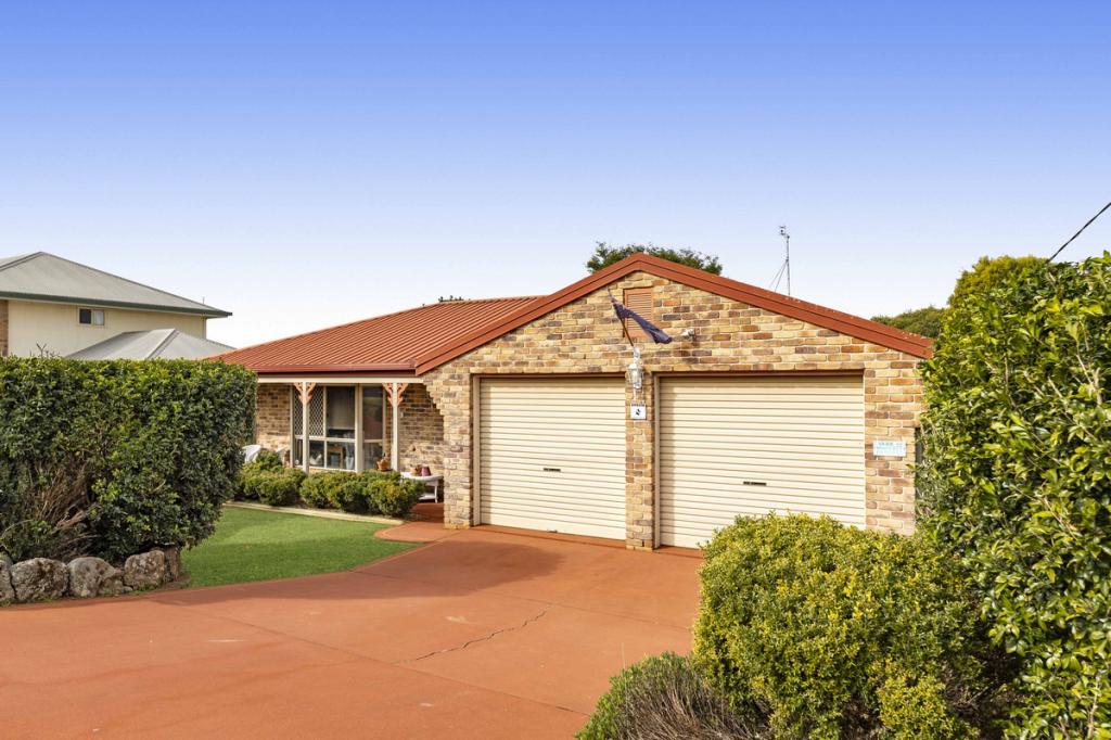 72 Hoepper St, Kearneys Spring, QLD 4350